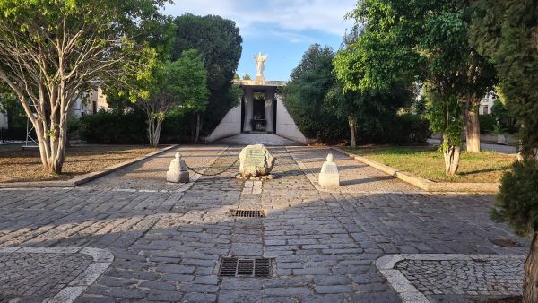 Reggio cimitero Condera