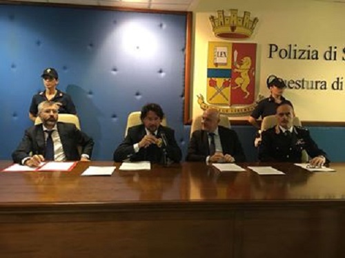 arma cunctis conf stampa