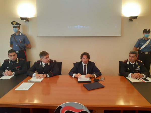 OPERAZIONE SBARRE